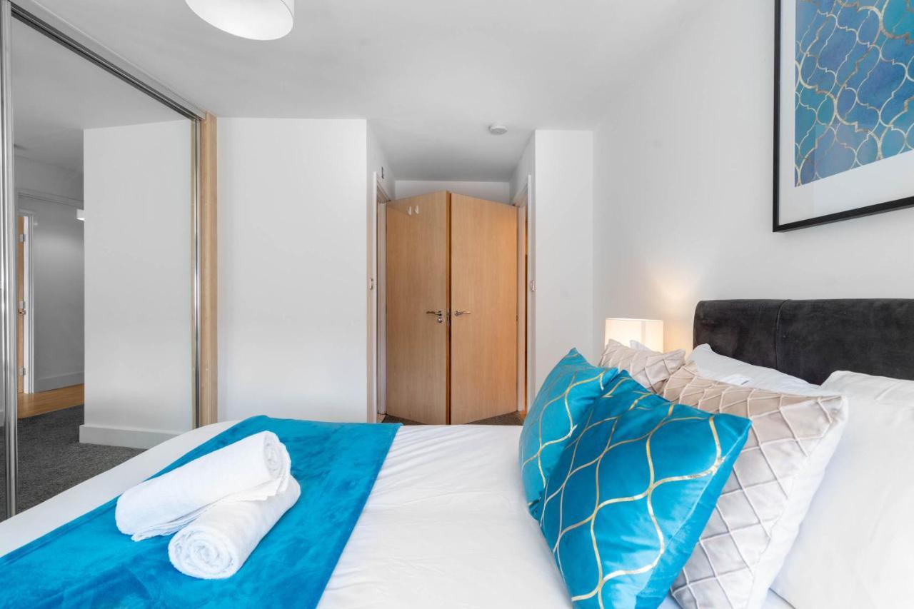 City Centre - Two Bedroom Apartment - Juliet Balcony - Secure Parking - Wifi - Smart Tv Birmingham Eksteriør bilde